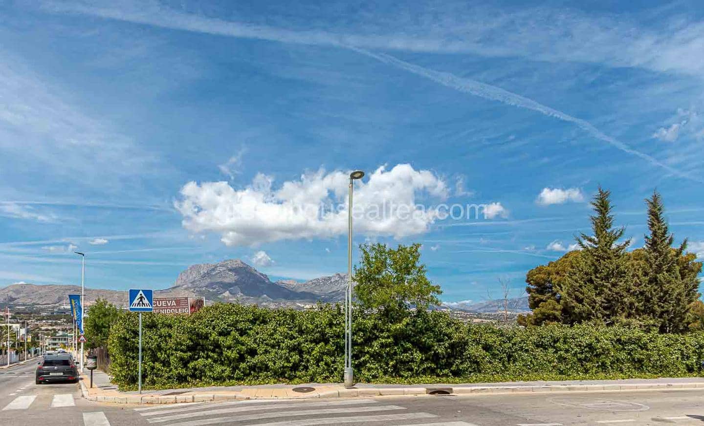 Grunde uden byggetilladelser til salg i Benidorm - € 750.000 (Ref: 7526026)