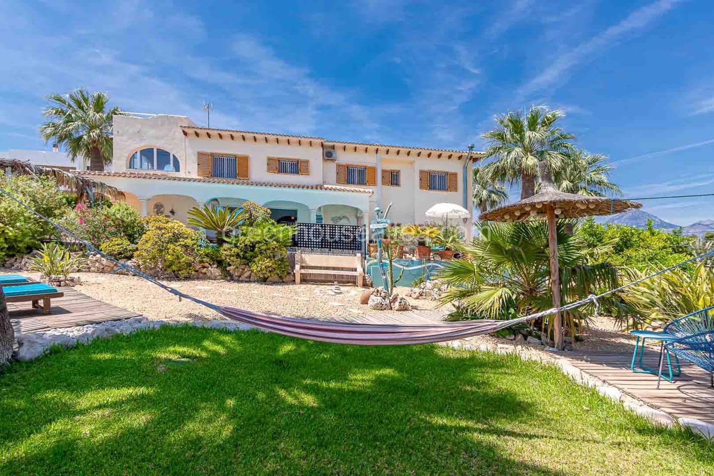 2 bedroom Villa for rent in Altea with pool garage € 2,150 (Ref 7657354)