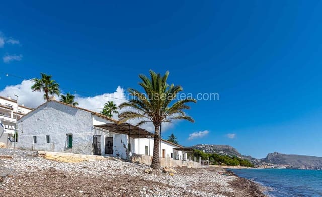 9 makuuhuone Huvila myytävänä paikassa Altea mukana 
autotalli - 1 200 000 € (Ref: 7799679)