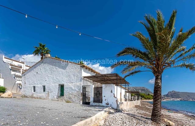 9 makuuhuone Huvila myytävänä paikassa Altea mukana 
autotalli - 1 200 000 € (Ref: 7799679)