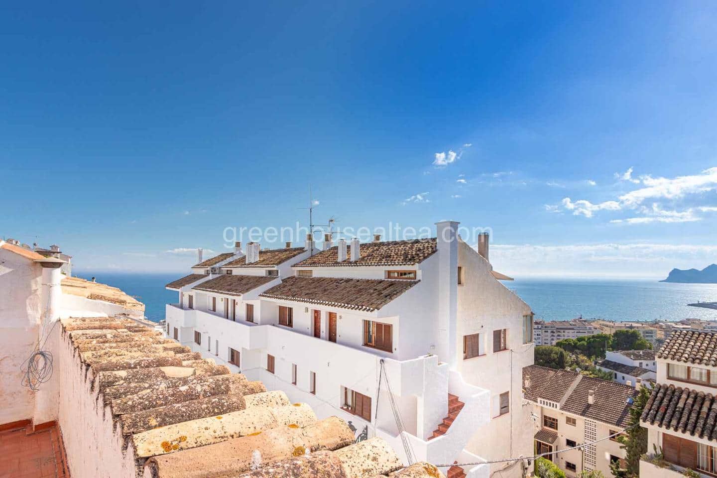 4 bedroom Villa for sale in Altea - € 415,000 (Ref: 7929900)