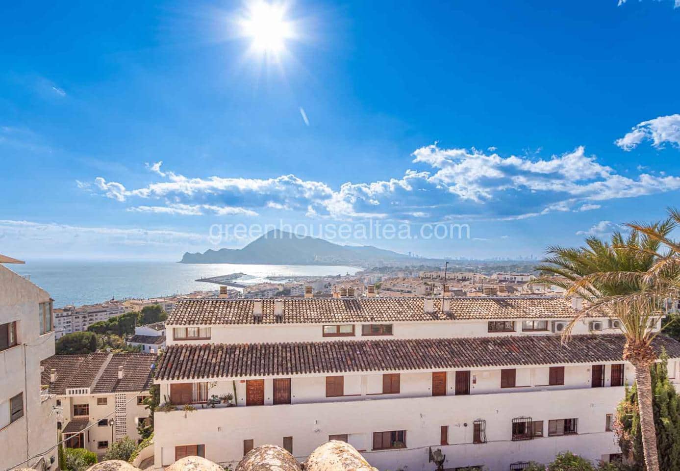 4 bedroom Villa for sale in Altea - € 415,000 (Ref: 7929900)