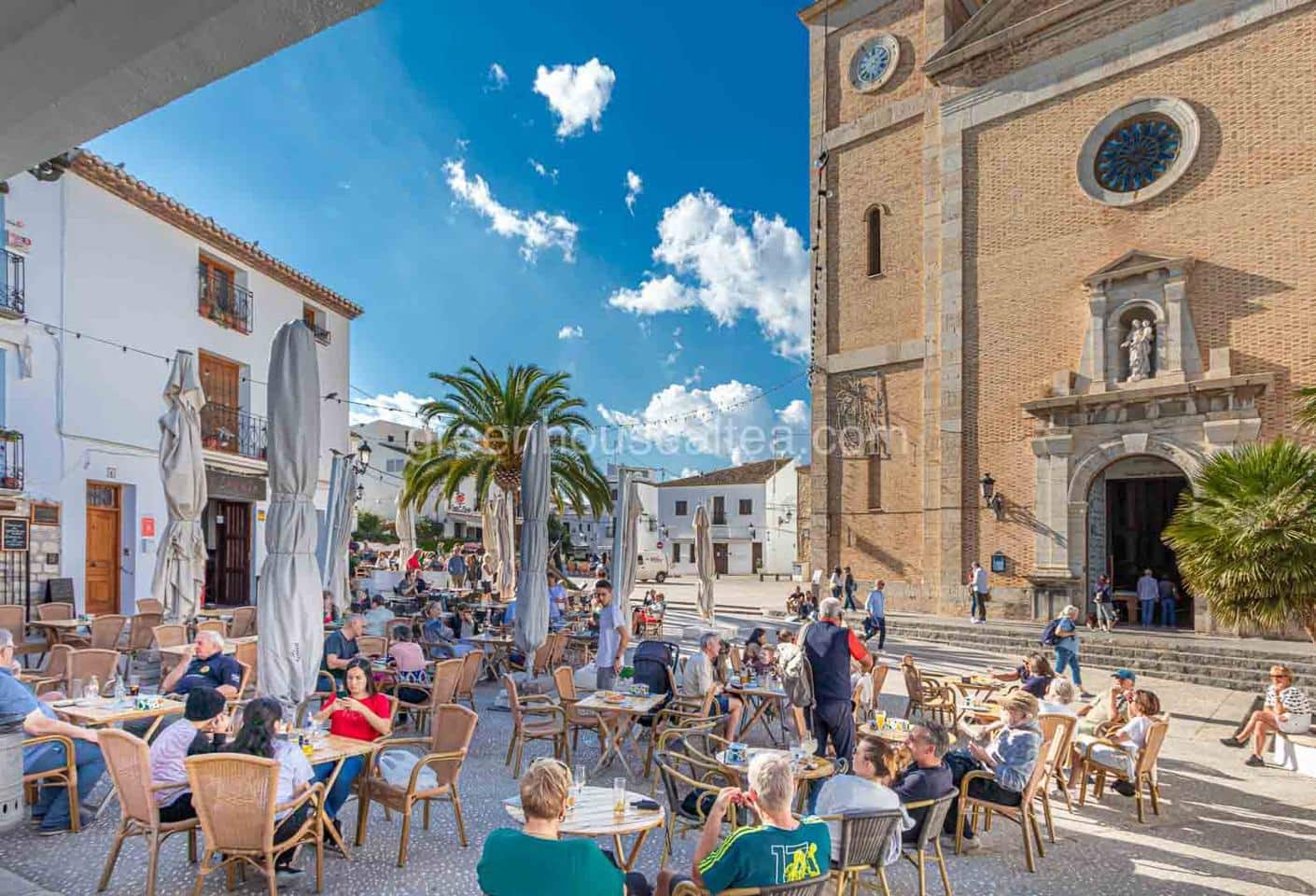 4 bedroom Villa for sale in Altea - € 415,000 (Ref: 7929900)