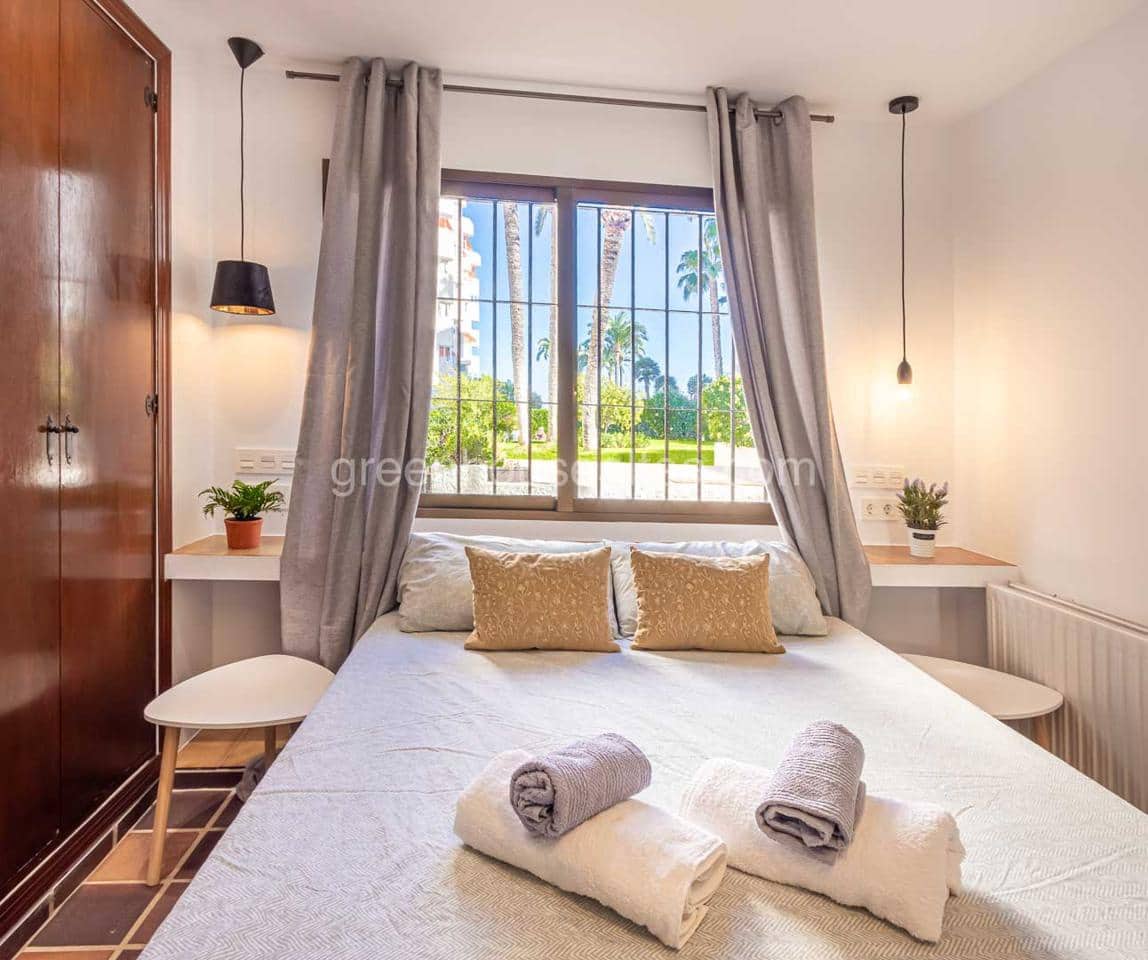 Appartement de 2 chambres à louer à Altea avec piscine - 1 200 € (Ref: 7996982)