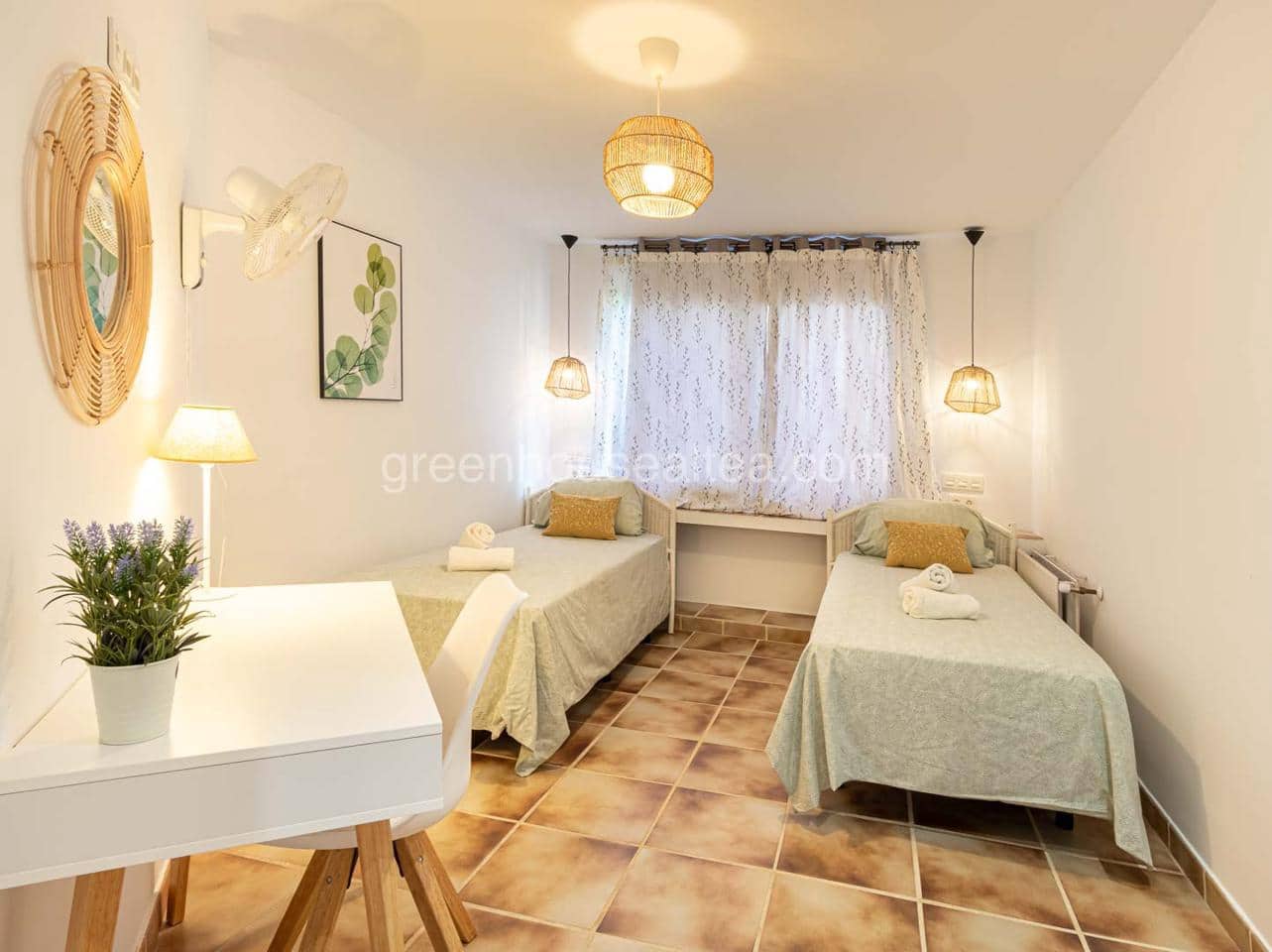 Appartement de 2 chambres à louer à Altea avec piscine - 1 200 € (Ref: 7996982)