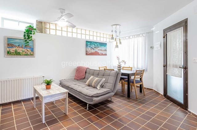 2 slaapkamer Flat te huur in Altea met zwembad - € 1.200 (Ref: 7996982)