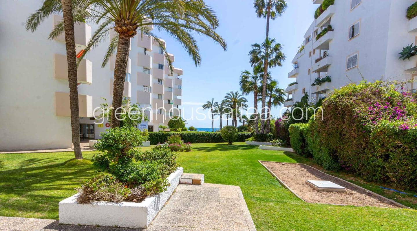 Appartement de 2 chambres à louer à Altea avec piscine - 1 200 € (Ref: 7996982)