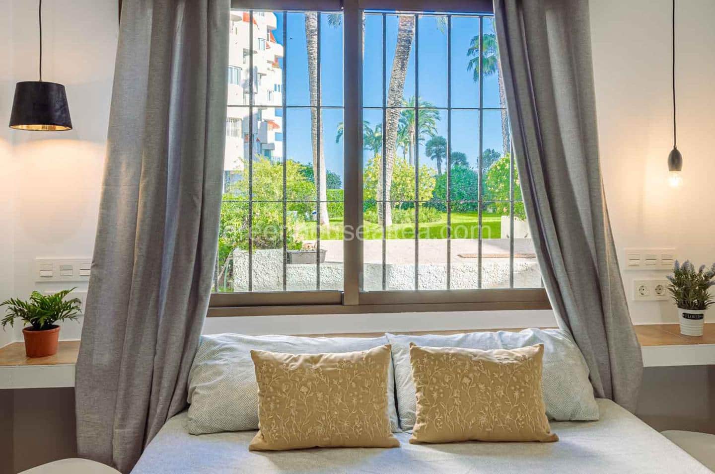 Appartement de 2 chambres à louer à Altea avec piscine - 1 200 € (Ref: 7996982)