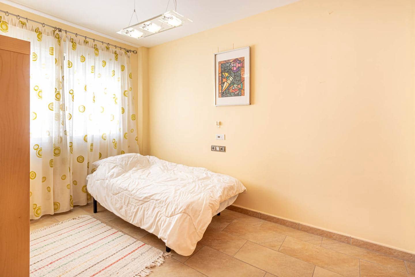 3 bedroom Flat for rent in Altea with garage - € 1,200 (Ref: 8249530)