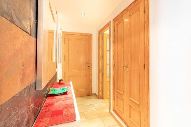 3 bedroom Flat for rent in Altea with garage - € 1,200 (Ref: 8249530)