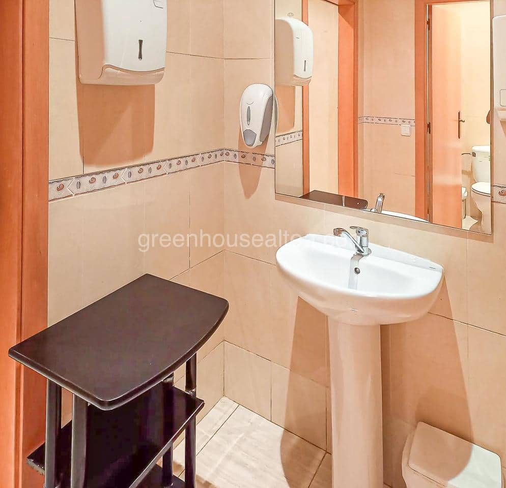 3 soveværelse Virksomhed til leje i Javea / Xabia - € 1.600 (Ref: 8666009)