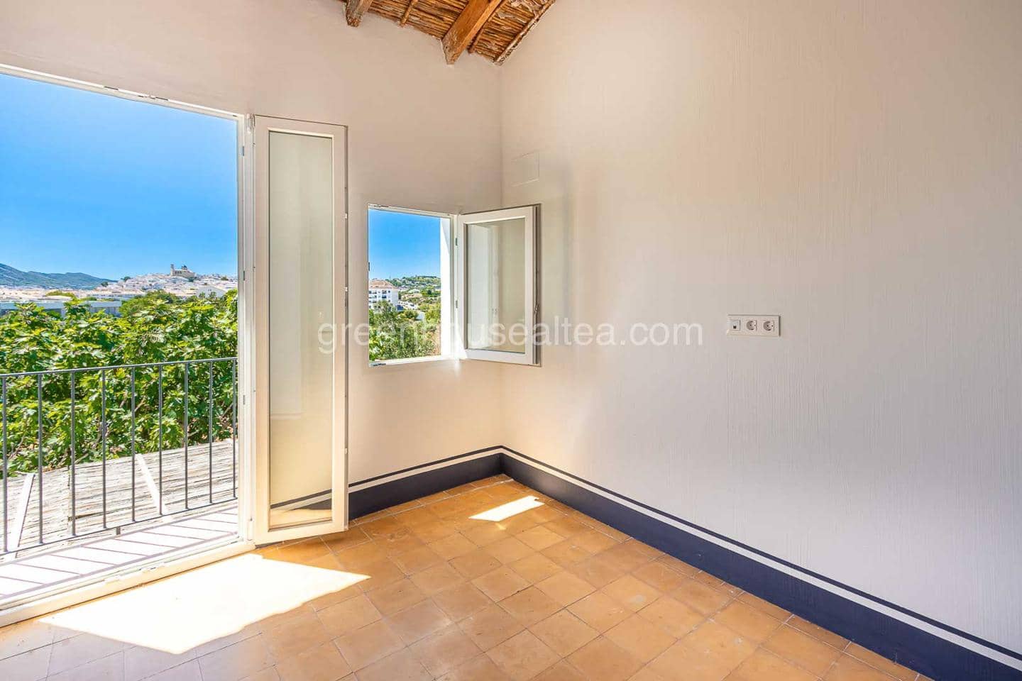 4 makuuhuone Maalaistalo myytävänä paikassa Altea - 450 000 € (Ref: 8678762)