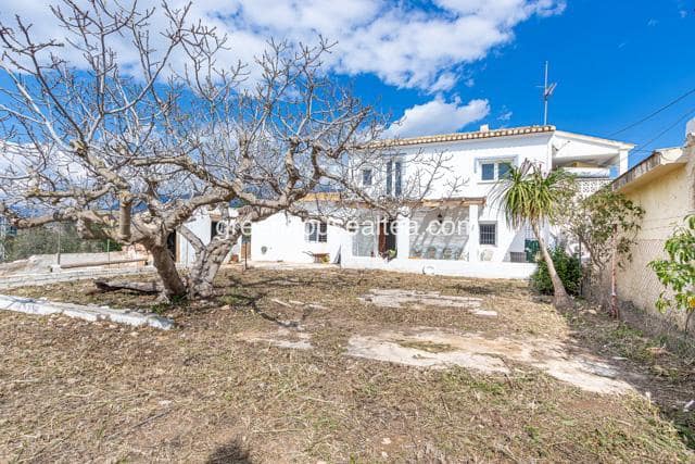 4 slaapkamer Finca/Landhuis te koop in Altea - € 450.000 (Ref: 8678762)