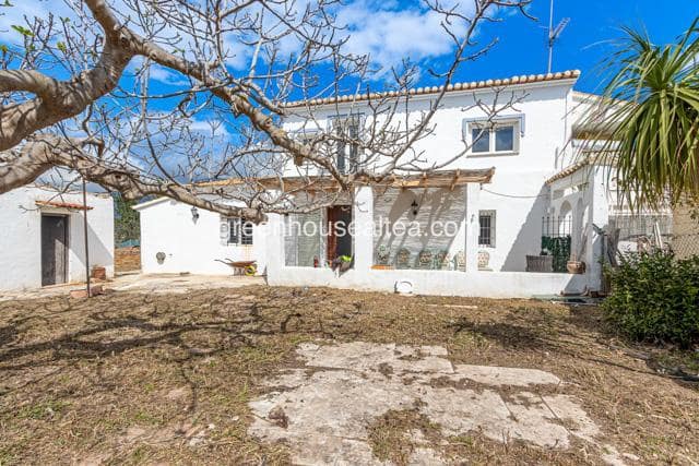 4 slaapkamer Finca/Landhuis te koop in Altea - € 450.000 (Ref: 8678762)