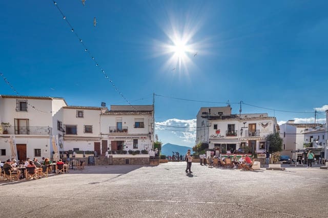 3 slaapkamer Bedrijf te huur in Altea - € 1.200 (Ref: 8826650)