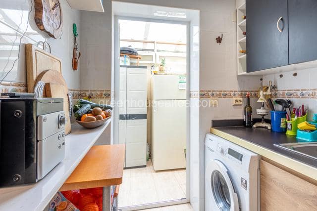 2 makuuhuone Bungalow myytävänä paikassa La Nucia mukana uima-altaan - 249 900 € (Ref: 8993186)