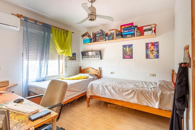 2 makuuhuone Bungalow myytävänä paikassa La Nucia mukana uima-altaan - 249 900 € (Ref: 8993186)