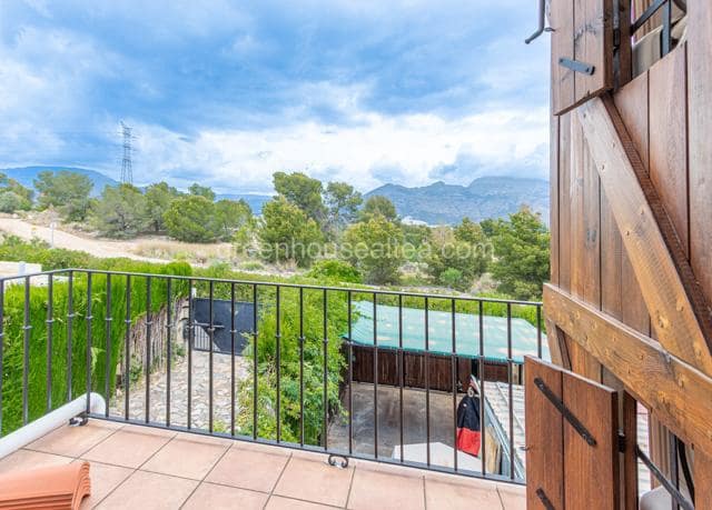 2 makuuhuone Bungalow myytävänä paikassa La Nucia mukana uima-altaan - 249 900 € (Ref: 8993186)