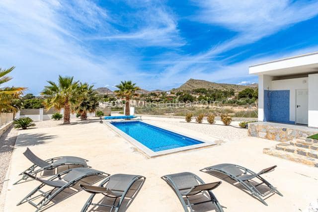 5 sypialnia Willa na sprzedaż w Monnegre, Miasto Alicante / Alacant z basenem garażem - 985 000 € (Ref: 8993382)