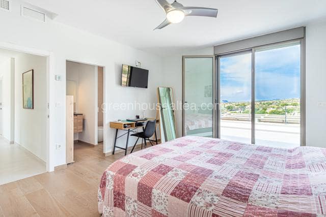 5 sypialnia Willa na sprzedaż w Monnegre z basenem garażem - 985 000 € (Ref: 8993382)