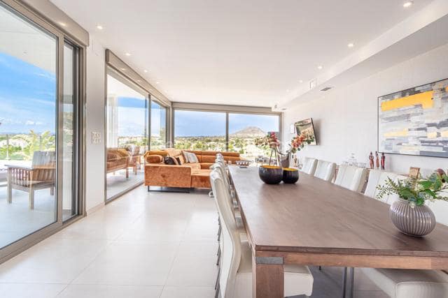 5 sypialnia Willa na sprzedaż w Monnegre z basenem garażem - 985 000 € (Ref: 8993382)