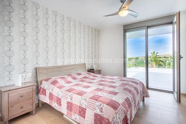 5 sypialnia Willa na sprzedaż w Monnegre z basenem garażem - 985 000 € (Ref: 8993382)