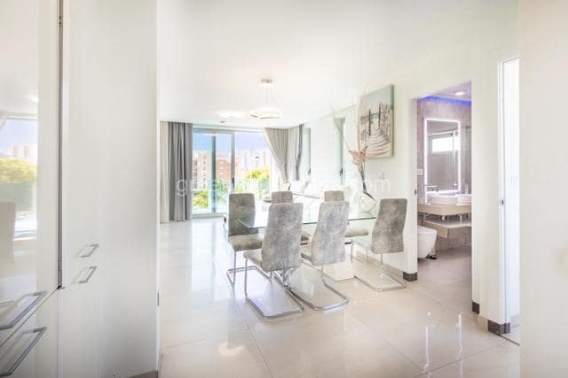 2 soveværelse Lejlighed til salg i Finestrat med swimmingpool garage - € 280.000 (Ref: 9084425)