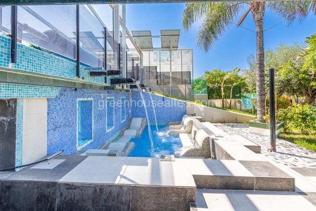 2 soveværelse Lejlighed til salg i Cala de Finestrat, Finestrat med swimmingpool garage - € 295.000 (Ref: 9105278)