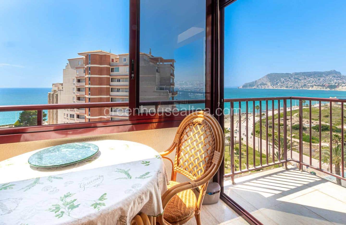 2 soveværelse Lejlighed til leje i Calpe / Calp med swimmingpool garage - € 1.500 (Ref: 9111087)