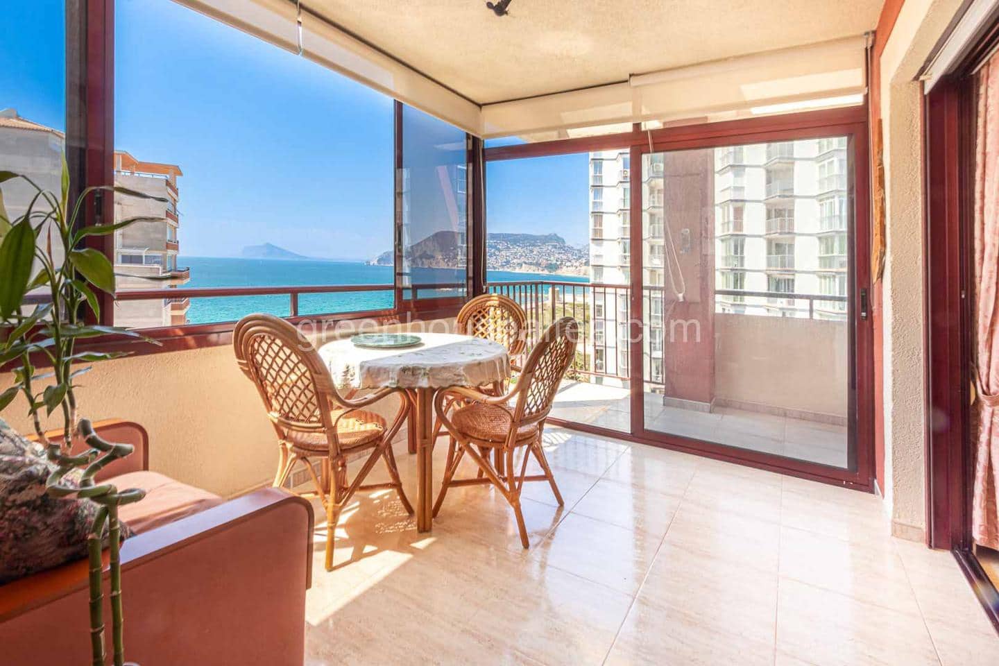 2 soveværelse Lejlighed til leje i Calpe / Calp med swimmingpool garage - € 1.500 (Ref: 9111087)