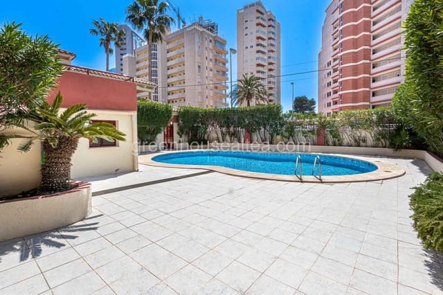 2 bedroom Flat for rent in Levante - Playa Fossa, Calpe / Calp with pool garage - € 1,500 (Ref: 9111087)