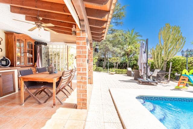 6 quarto Moradia para venda em El Tossal - Bello Horizonte  , La Nucia com piscina garagem - 860 000 € (Ref: 9168290)