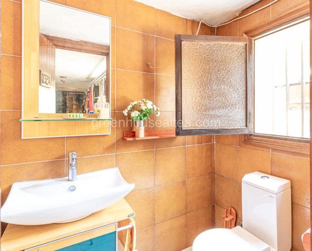 6 soveværelse Villa til salg i La Nucia med swimmingpool garage - € 860.000 (Ref: 9168290)