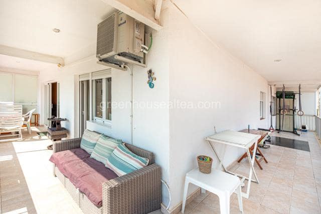 3 bedroom Flat for sale in Altea with garage - € 345,000 (Ref: 9186057)