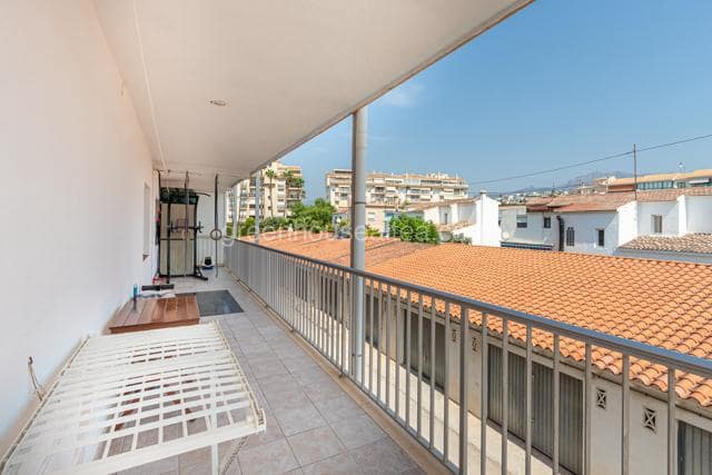 3 bedroom Flat for sale in Altea with garage - € 345,000 (Ref: 9186057)