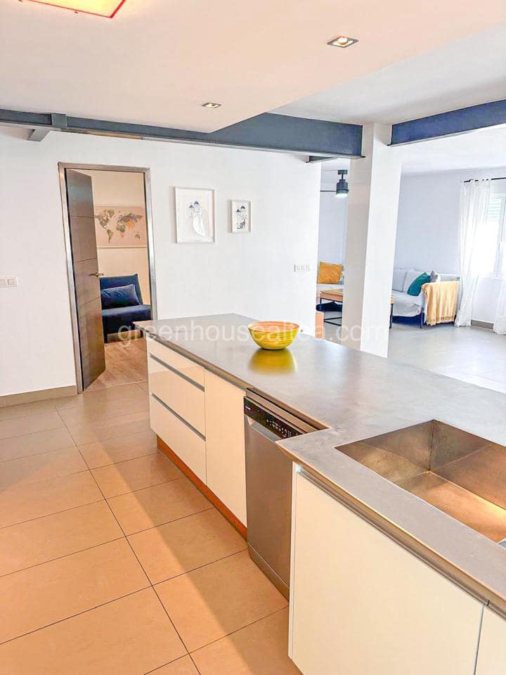 4 bedroom Flat for rent in Altea - € 1,400 (Ref: 9311898)