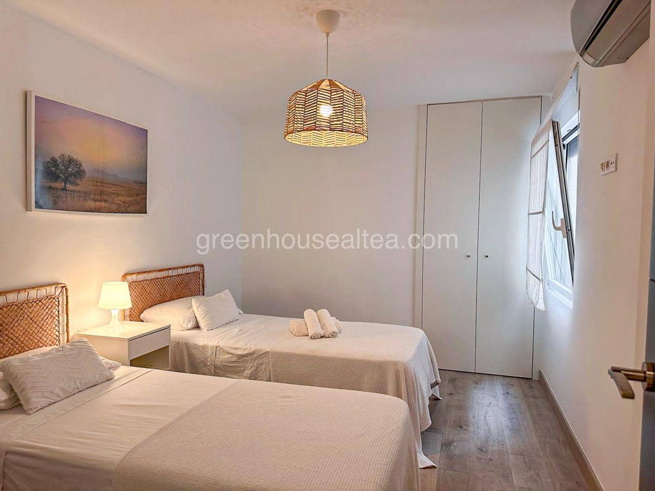 4 bedroom Flat for rent in Altea - € 1,400 (Ref: 9311898)