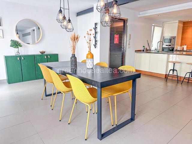 4 soveværelse Lejlighed til leje i Altea - € 1.400 (Ref: 9311898)