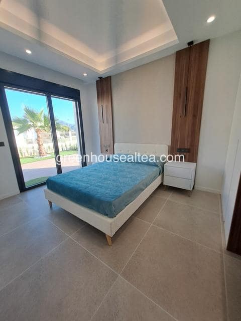 Chalet de 3 habitaciones en Polop en venta con piscina - 525.000 € (Ref: 9348639)