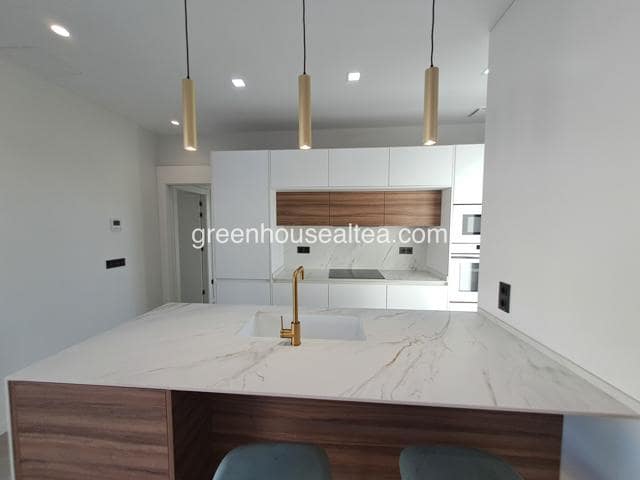 Chalet de 3 habitaciones en Polop en venta con piscina - 525.000 € (Ref: 9348639)