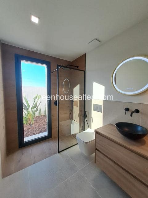 Chalet de 3 habitaciones en Polop en venta con piscina - 525.000 € (Ref: 9348639)