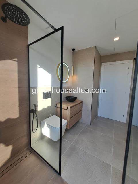 Chalet de 3 habitaciones en Polop en venta con piscina - 525.000 € (Ref: 9348639)