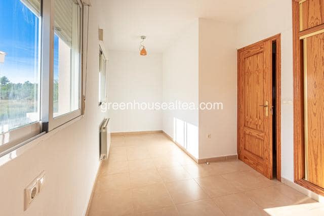 2 soveværelse Lejlighed til salg i Polop med swimmingpool garage - € 223.000 (Ref: 9363117)