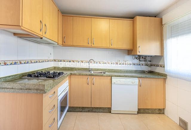 2 soveværelse Lejlighed til salg i Polop med swimmingpool garage - € 223.000 (Ref: 9363117)