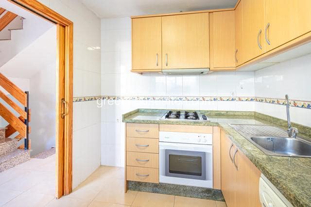 2 soveværelse Lejlighed til salg i Polop med swimmingpool garage - € 223.000 (Ref: 9363117)