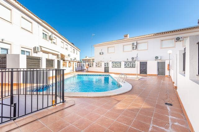 2 soveværelse Lejlighed til salg i Polop med swimmingpool garage - € 223.000 (Ref: 9363117)