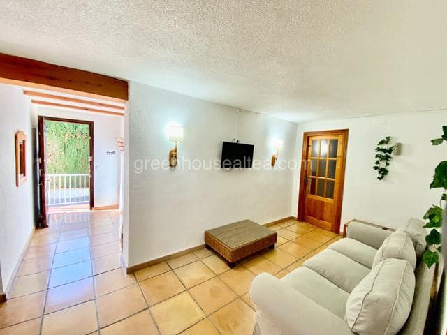 5 bedroom Villa for sale in Polop with pool garage - € 797,000 (Ref: 9363118)