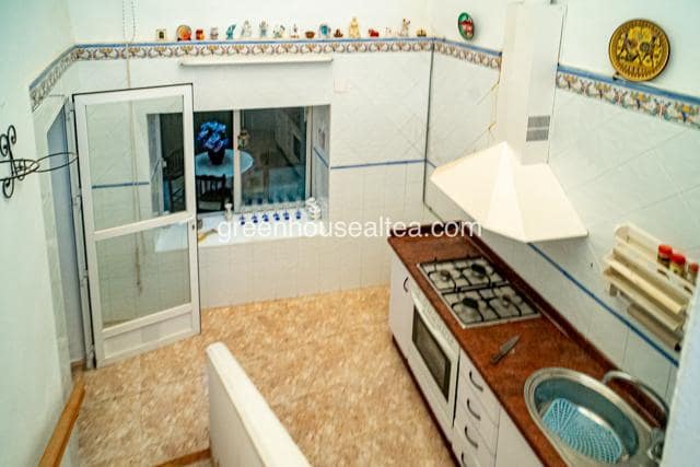 Chalet de 6 habitaciones en Bolulla en venta - 139.000 € (Ref: 9380139)