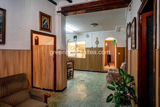 Chalet de 6 habitaciones en Bolulla en venta - 139.000 € (Ref: 9380139)