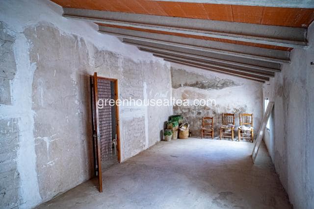 Chalet de 6 habitaciones en Bolulla en venta - 139.000 € (Ref: 9380139)